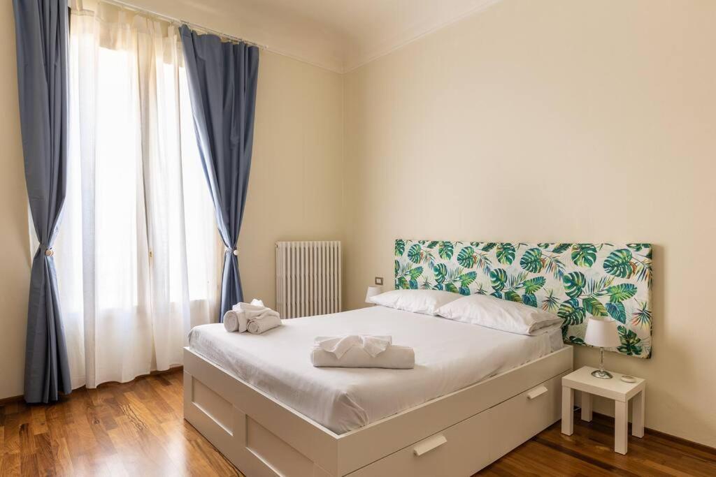 Suite In Via Del Pratello Bologna Bagian luar foto